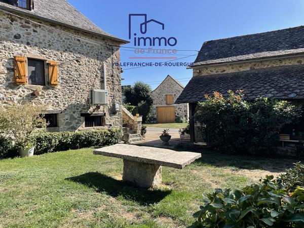 Maison en pierre 165 m², 2/3 chambres, dépendance et garage