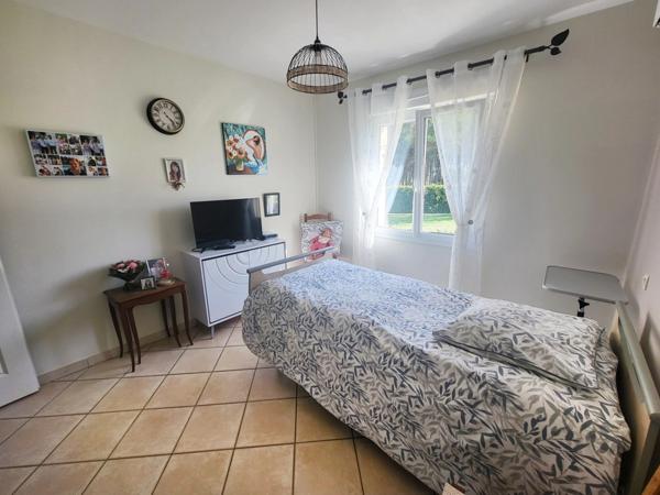 villa plain-pied 205 m², 5 chambres , espace indépendant , 1h de Bordeaux, 3h de Paris