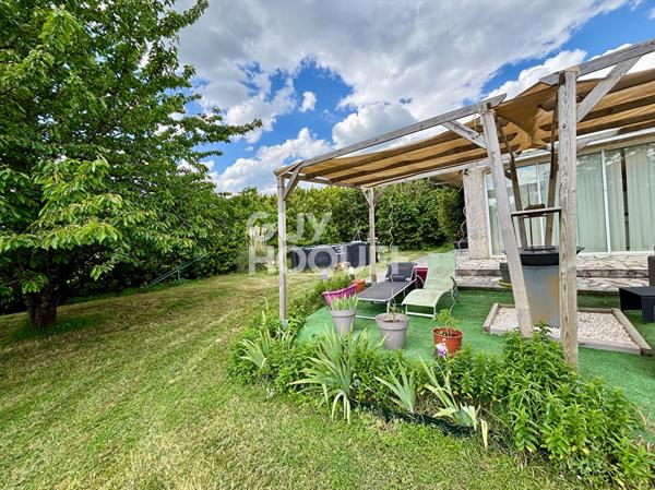 À saisir à MARANS - Spacieuse maison familiale avec sous-sol aménageable et grand terrain