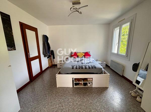 À saisir à MARANS - Spacieuse maison familiale avec sous-sol aménageable et grand terrain