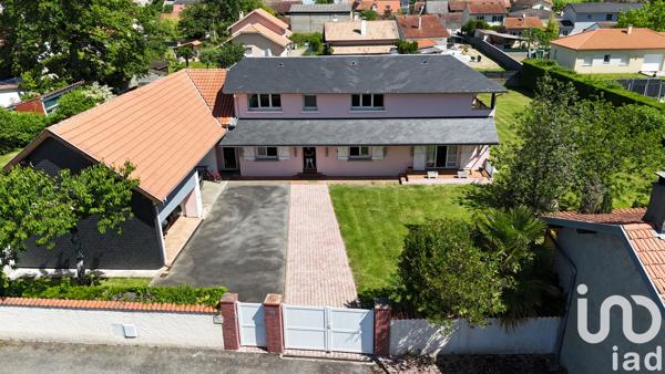 Maison à vendre 8 pièces 207 m² Barbazan-Debat