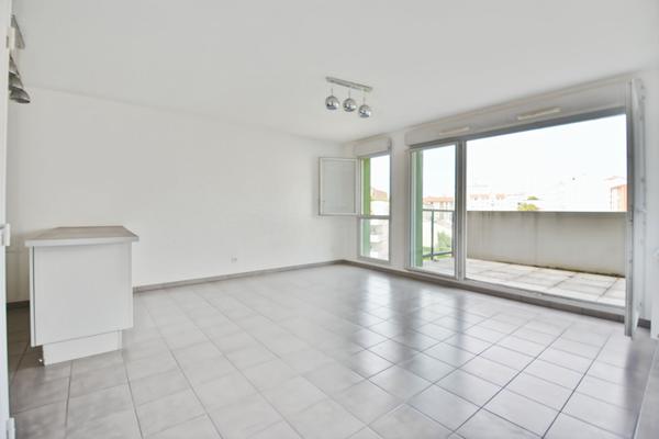 Appartement Villeurbanne 3 pièce(s) 61.38 m2