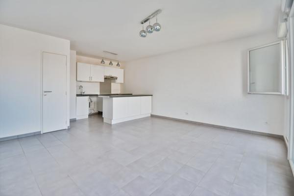 Appartement Villeurbanne 3 pièce(s) 61.38 m2