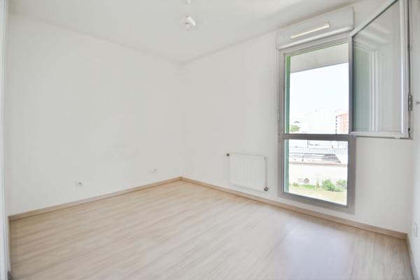 Appartement Villeurbanne 3 pièce(s) 61.38 m2