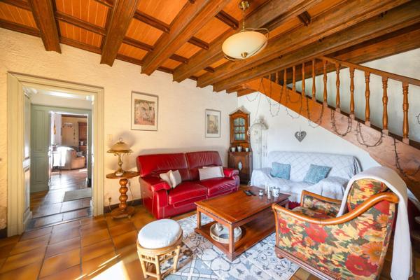 Un lieu de vie unique où le charme de l’ancien rencontre l’authenticité d’un habitat hors du commun !