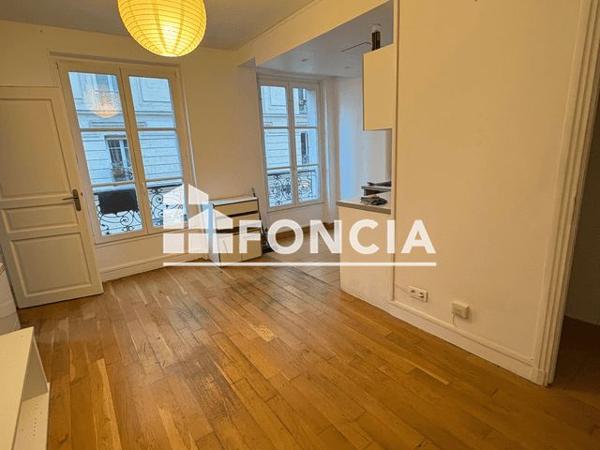 Location Appartement 2 pièces 30.6 m² - 23 RUE DE LA COLLEGIALE Paris 75005