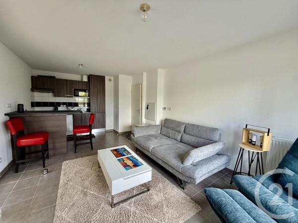 Appartement F2 à vendre  2 pièces - 44 m 2   PERIGNY  - 17
