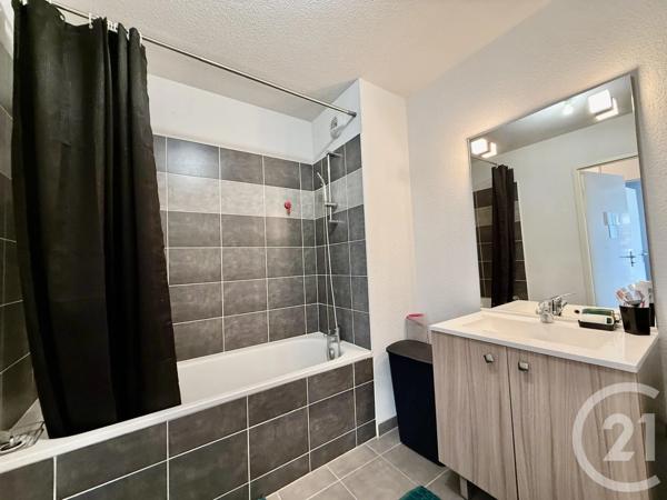 Appartement F2 à vendre  2 pièces - 44 m 2   PERIGNY  - 17