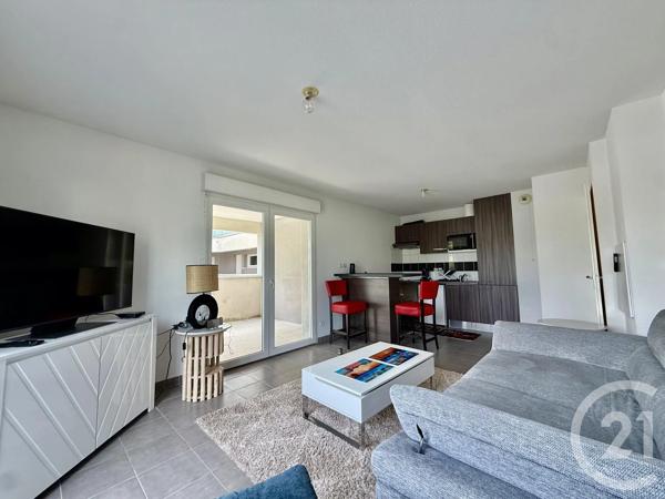 Appartement F2 à vendre  2 pièces - 44 m 2   PERIGNY  - 17