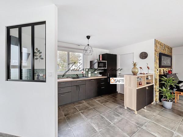 PLOUGONVELIN- Maison PLAIN-PIED