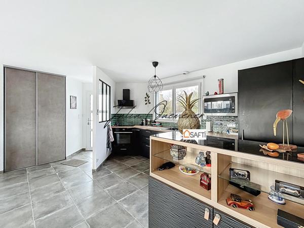 PLOUGONVELIN- Maison PLAIN-PIED