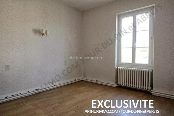 Vente Maison 10 pièces 212 m2 à Les Abrets en Dauphiné