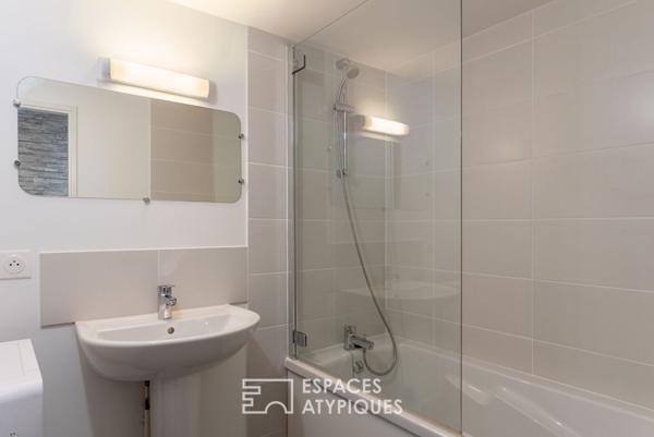 Appartement contemporain avec terrasse