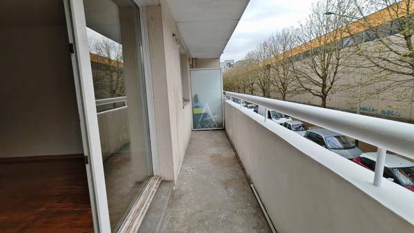 Appartement F5 au 1er étage 4 chambres 2 parkings