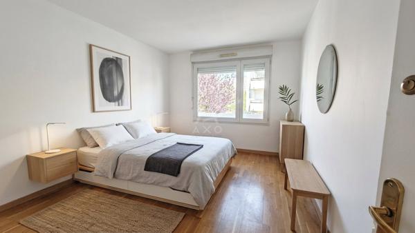 Appartement F5 au 1er étage 4 chambres 2 parkings