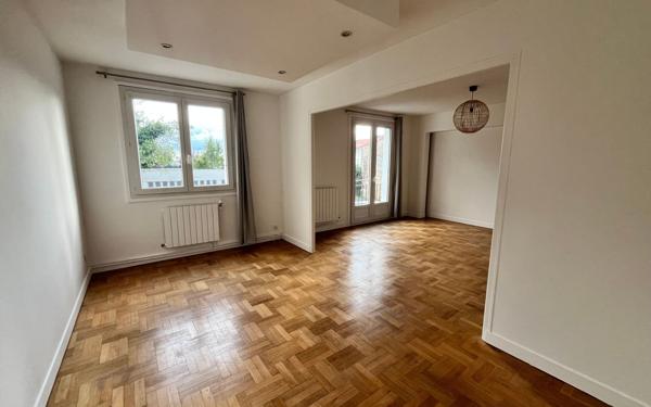 Appartement à louer    3 pièces •  Niort