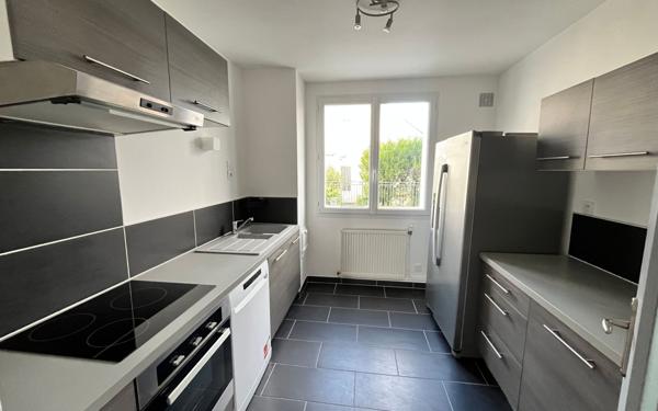 Appartement à louer    3 pièces •  Niort