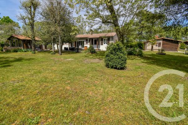 Maison à vendre  6 pièces - 149,63 m2 ST AUBIN DE MEDOC - 33
