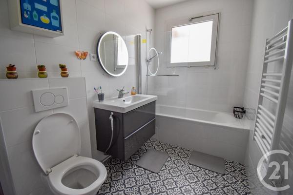 Maison à vendre  6 pièces - 149,63 m2 ST AUBIN DE MEDOC - 33