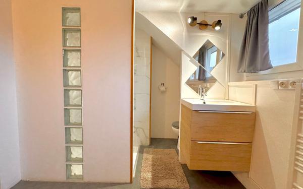 Maison à vendre    3 pièces • 42,75 m2 Le Petit-Quevilly