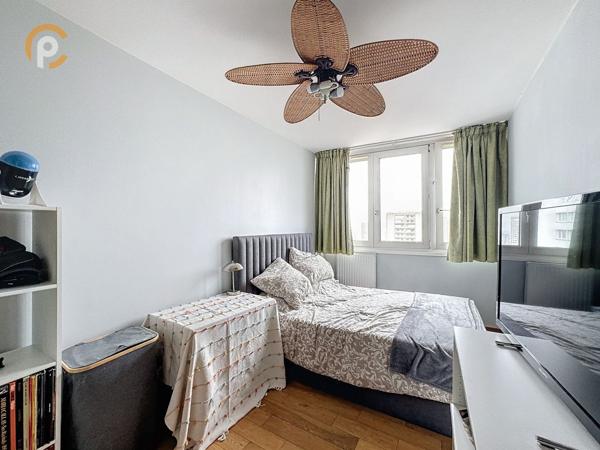 Vente Appartement96 m² - 5 Pièces - PARIS (75013)