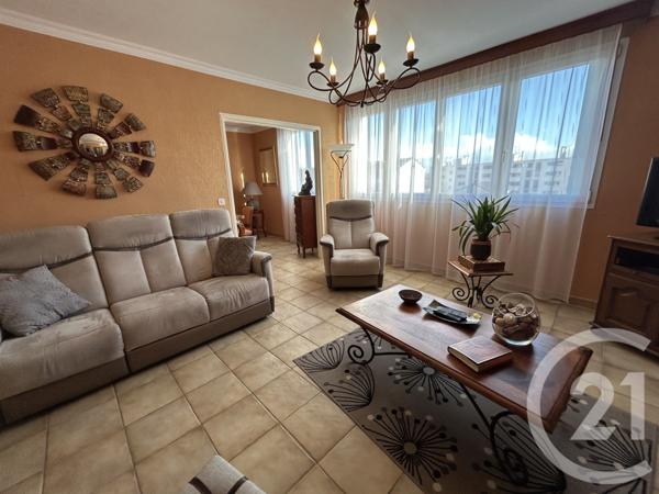 Appartement F5 à vendre  5 pièces - 92,51 m2 CHALONS EN CHAMPAGNE - 51