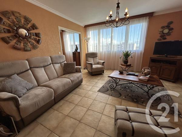 Appartement F5 à vendre  5 pièces - 92,51 m2 CHALONS EN CHAMPAGNE - 51