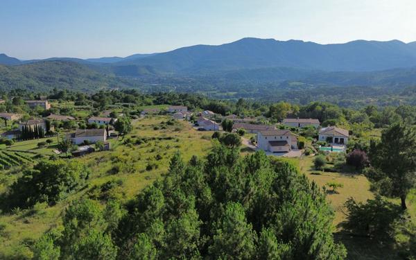 Terrain à vendre    Les Assions