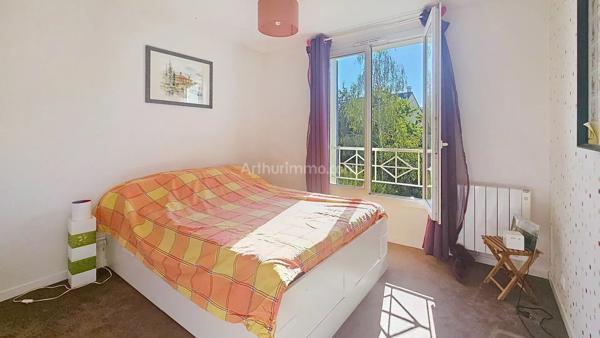 Vente                                                      Maison
                        
                     6 pièces                      147 m2                     à Montlhéry