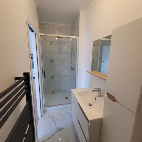 Marseille (13004) MARSEILLE - 5 Avenues