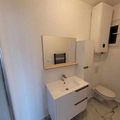 Marseille (13004) MARSEILLE - 5 Avenues