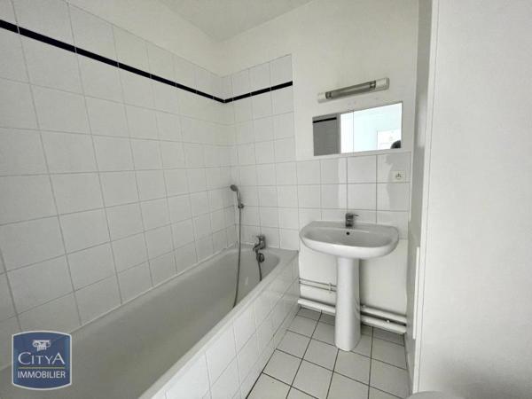 Appartement à louer 2 pièces 50.52m² Rouen (76000)