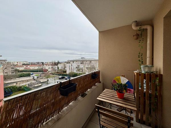 Appartement Conflans 2 pièce(s) meublé