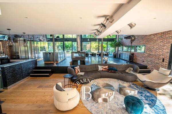 Rueil-Malmaison, Maison 5 Chambres -  236 m² à vendre
