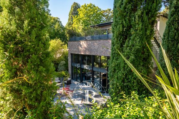 Rueil-Malmaison, Maison 5 Chambres -  236 m² à vendre