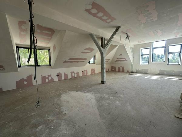 BUREAUX à VENDRE de 125 m²