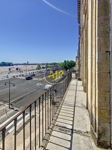 Vente appartement Bordeaux : 650 000 € - AJP Immobilier Bordeaux Nansouty