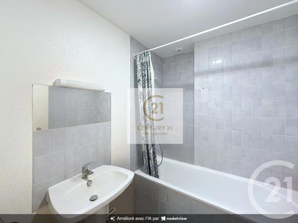 Appartement T3 à vendre  3 pièces - 66 m 2   RENNES  - 35
