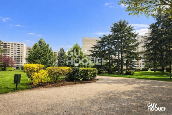 4 PIÈCES AVEC LOGGIA PLEIN SUD - LE LAC