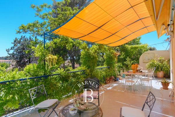 Toulon, Appartement villa 4 Chambres -  150 m² à vendre