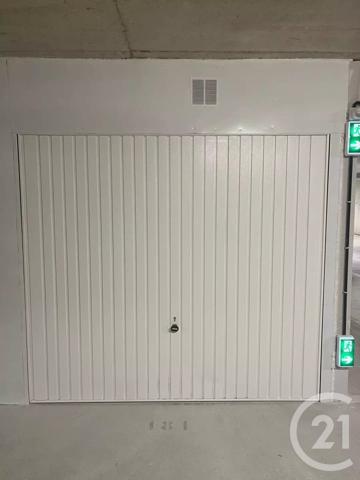 Parking à vendre  12 m2 CHEVRY COSSIGNY - 77