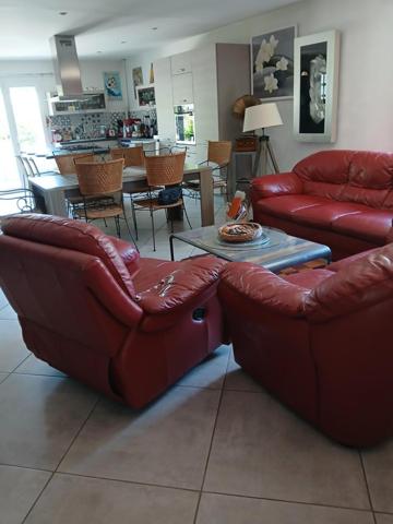 34770 GIGEAN MAISON DE PLAIN PIEDS PISCINE APPARTEMENT ANNEXE