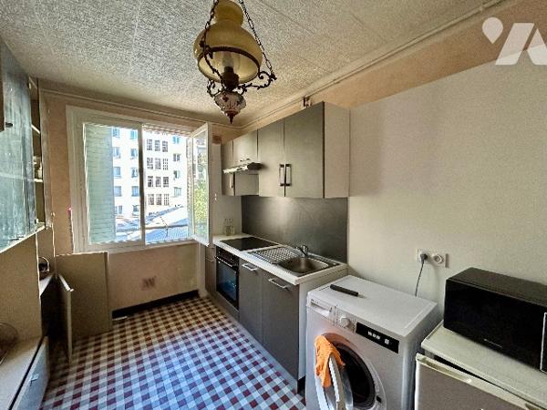 T3 de 66.19 m2 traversant Nord-Sud situé rue Père Chevrier