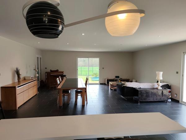 Maison à vendre 4 pièces CHAMPNIERS (16)