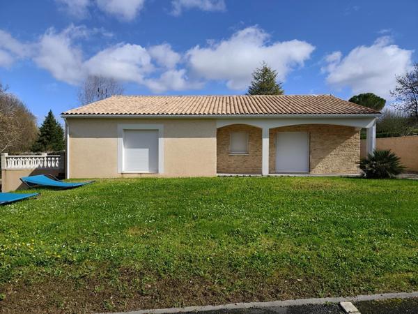 Maison à vendre 4 pièces CHAMPNIERS (16)
