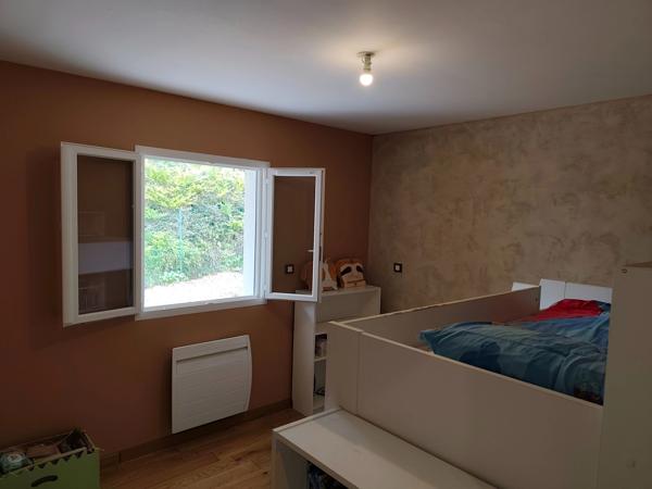 Maison à vendre 4 pièces CHAMPNIERS (16)