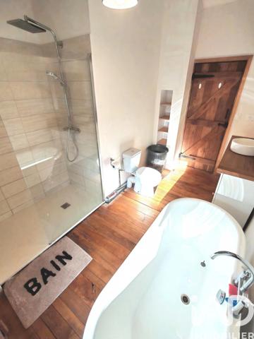 Maison à vendre 6 pièces 162 m² Saint-Martin-Lars-en-Sainte-Hermine