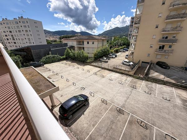 Appartement 4 pièce(s) 3 chambre(s) 88 m²