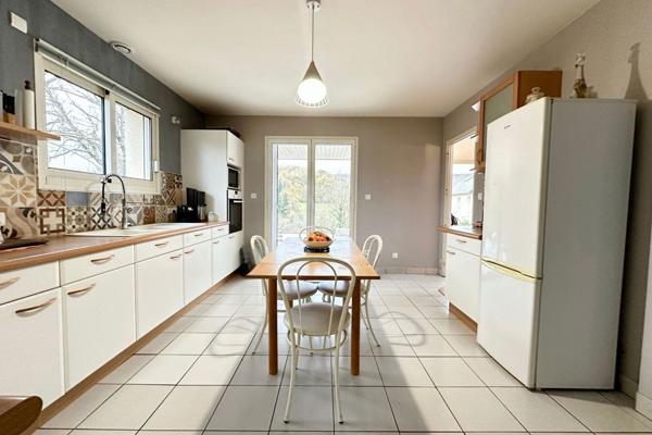 Maison 5 pièces - 176 m² Exclusivité efficity