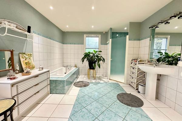 Maison 5 pièces - 176 m² Exclusivité efficity